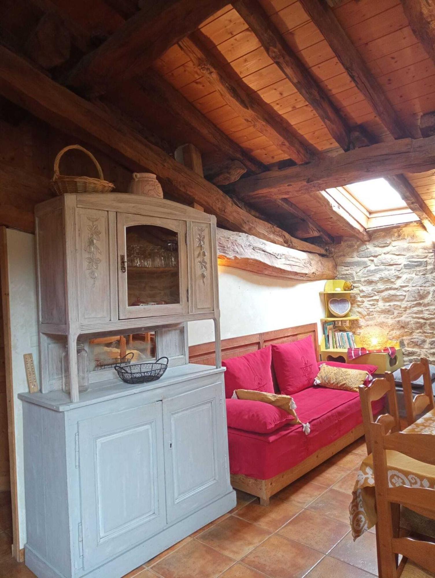 Gites Des Esselards Yzeron Exteriér fotografie