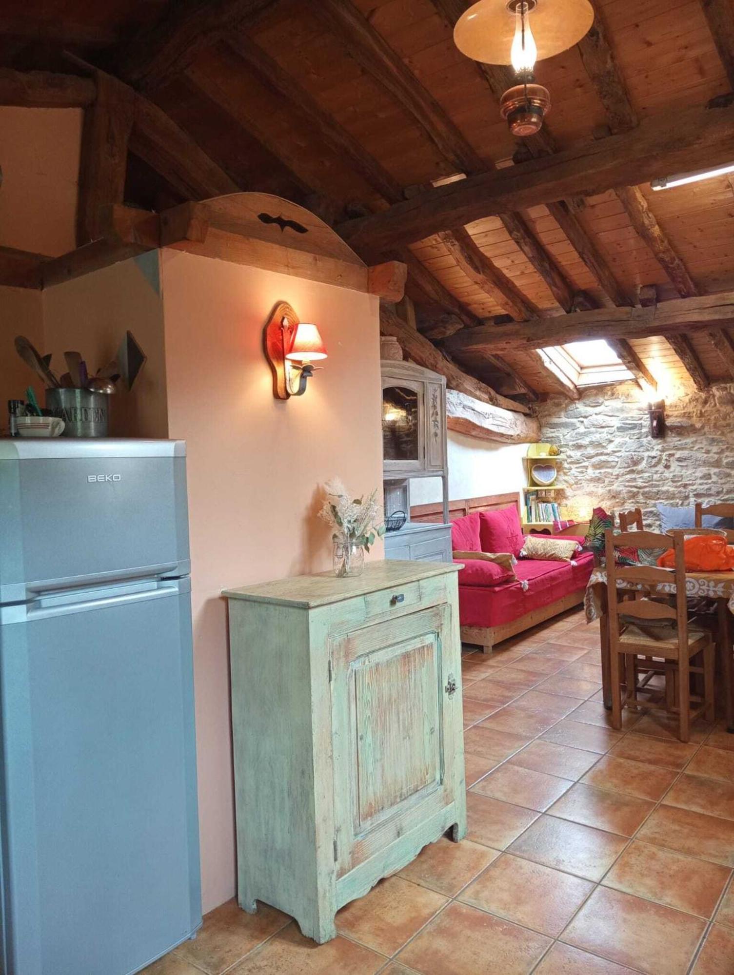 Gites Des Esselards Yzeron Exteriér fotografie