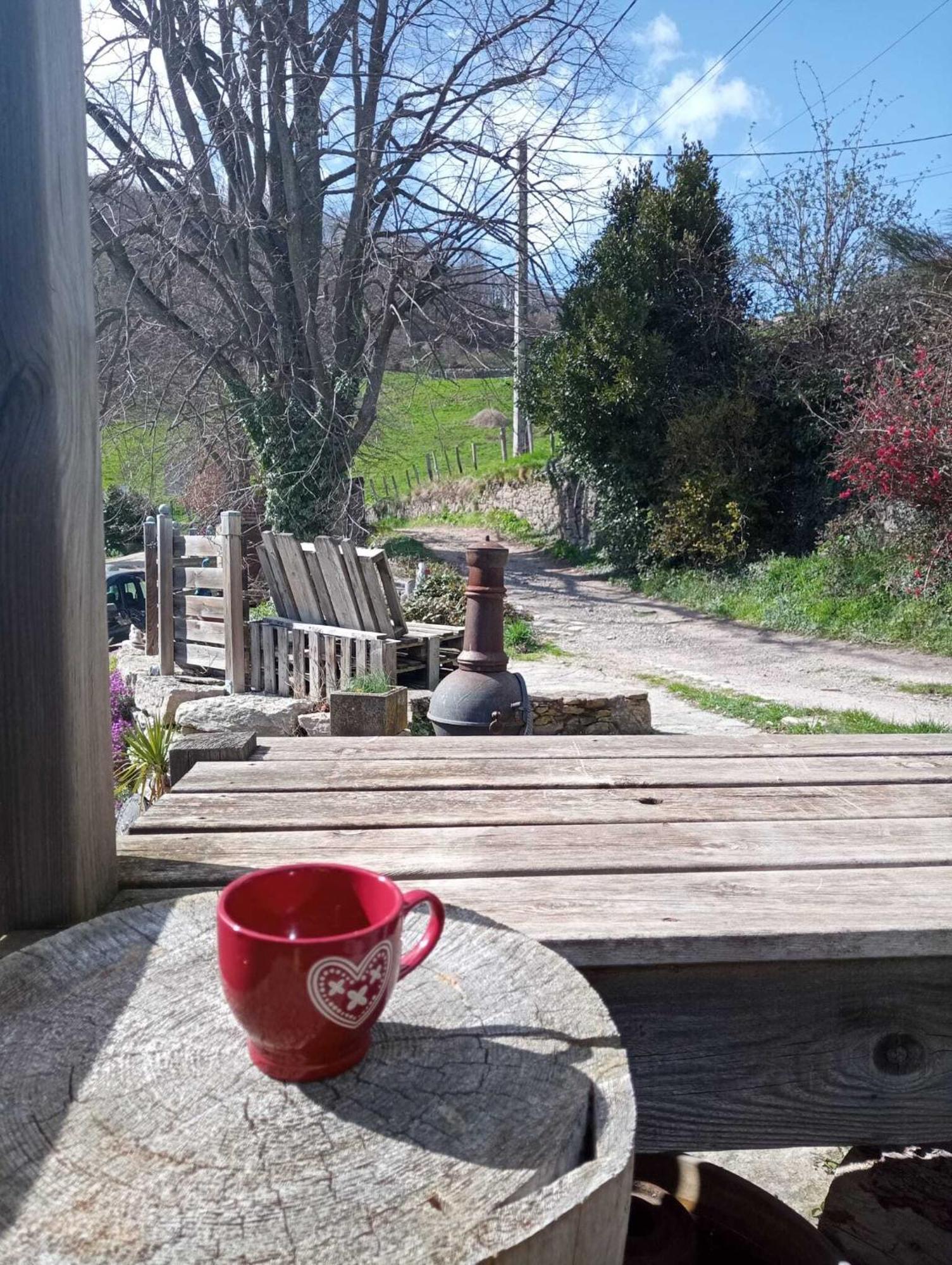 Gites Des Esselards Yzeron Pokoj fotografie