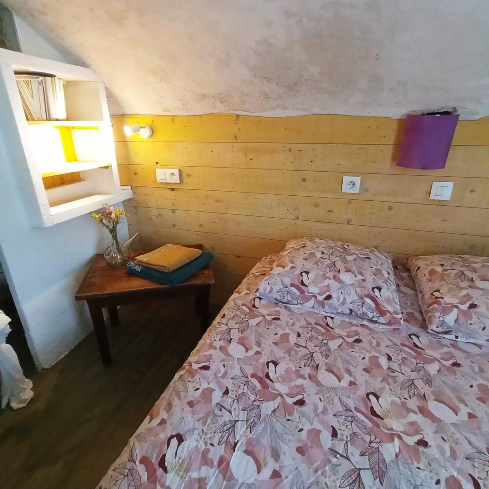 Gites Des Esselards Yzeron Pokoj fotografie